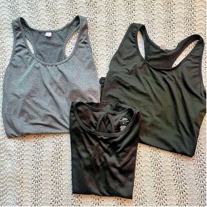 Activewear top bundle / 3 piece / unbranded, Pro Player / sz medium to xl